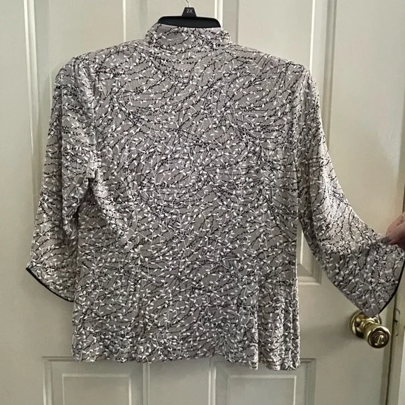 Alex Evenings - DRESSY 2 PIECE JACKET AND TANK - Size Medium - Picture 4 of 7